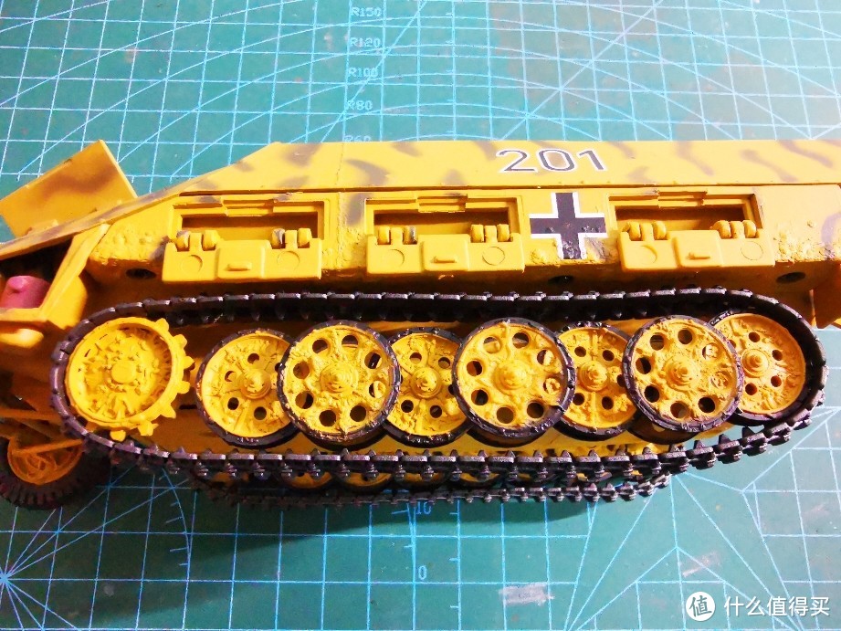 FOV 1:32 Sd.kfz. 251/1 D型半履带装甲车