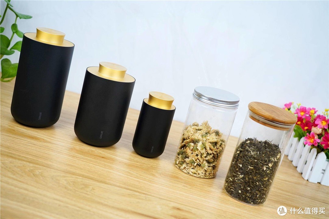 茶叶罐也可以时尚，看三界黑金茶叶罐是如何做到的