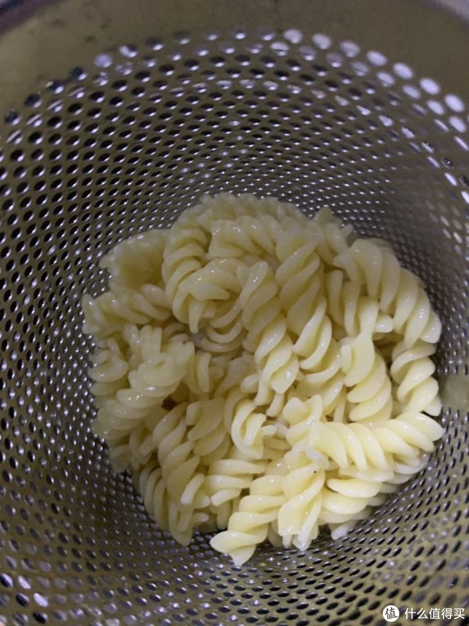 懒人快手菜 (8)| 西菜中做的中式“意大利面”