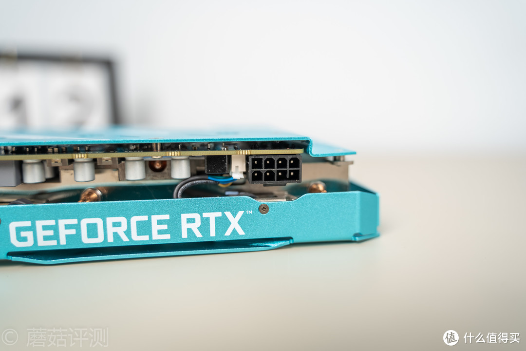 高颜值的ITX显卡、影驰GeForce RTX 2060 MINI显卡 评测