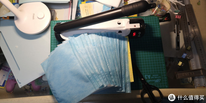口罩买不到?买到怕有假?求人不如求己,自力更生丰衣足食,自己的口罩自己做
