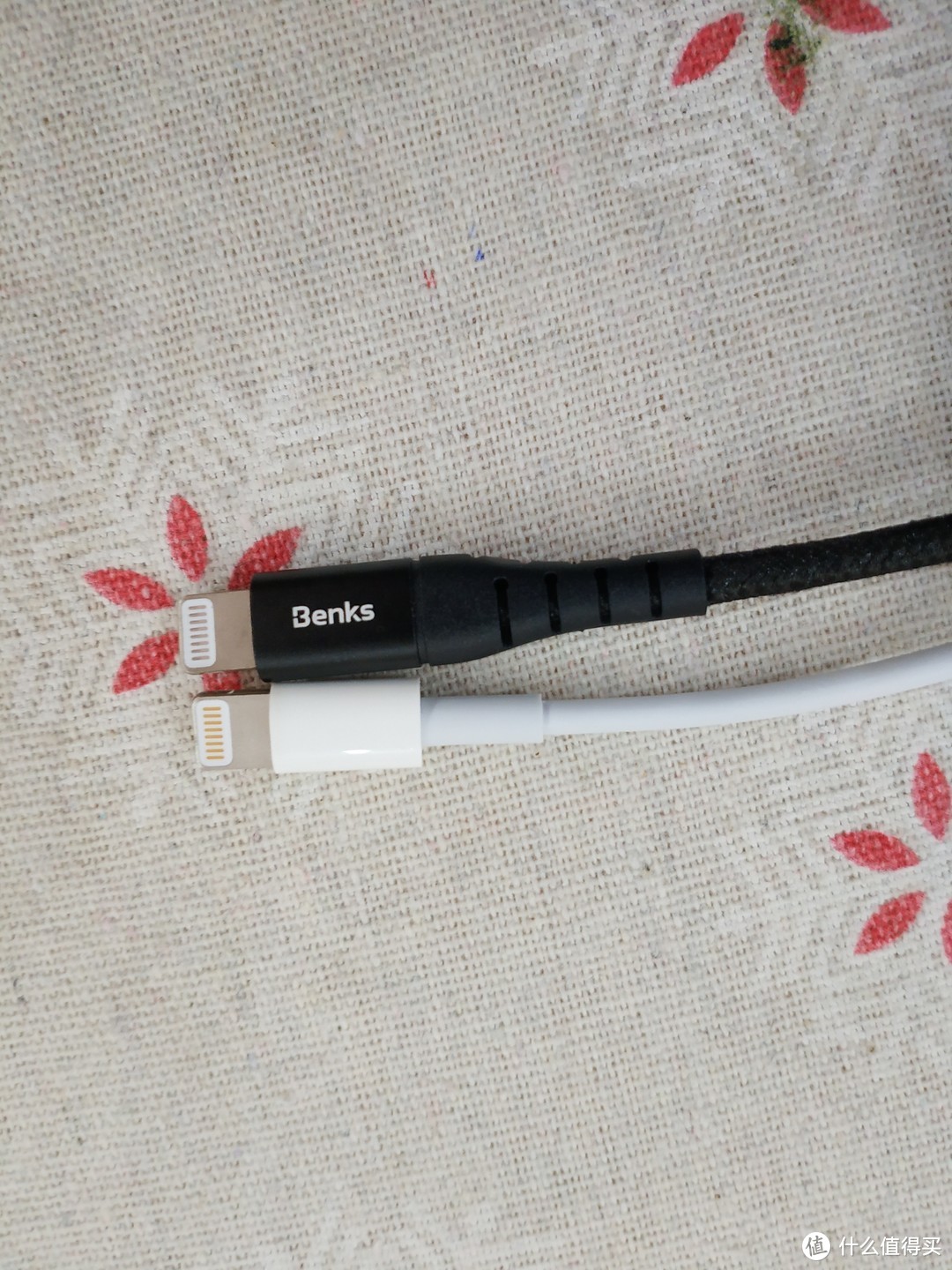 iPadAir3配件之邦克仕USB-C to Lightning数据线