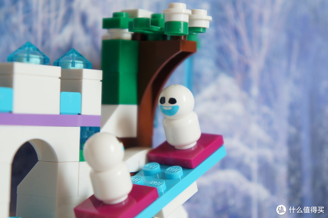 还原魔法冰雪城堡，LEGO 乐高 43172  积木开箱及拼搭