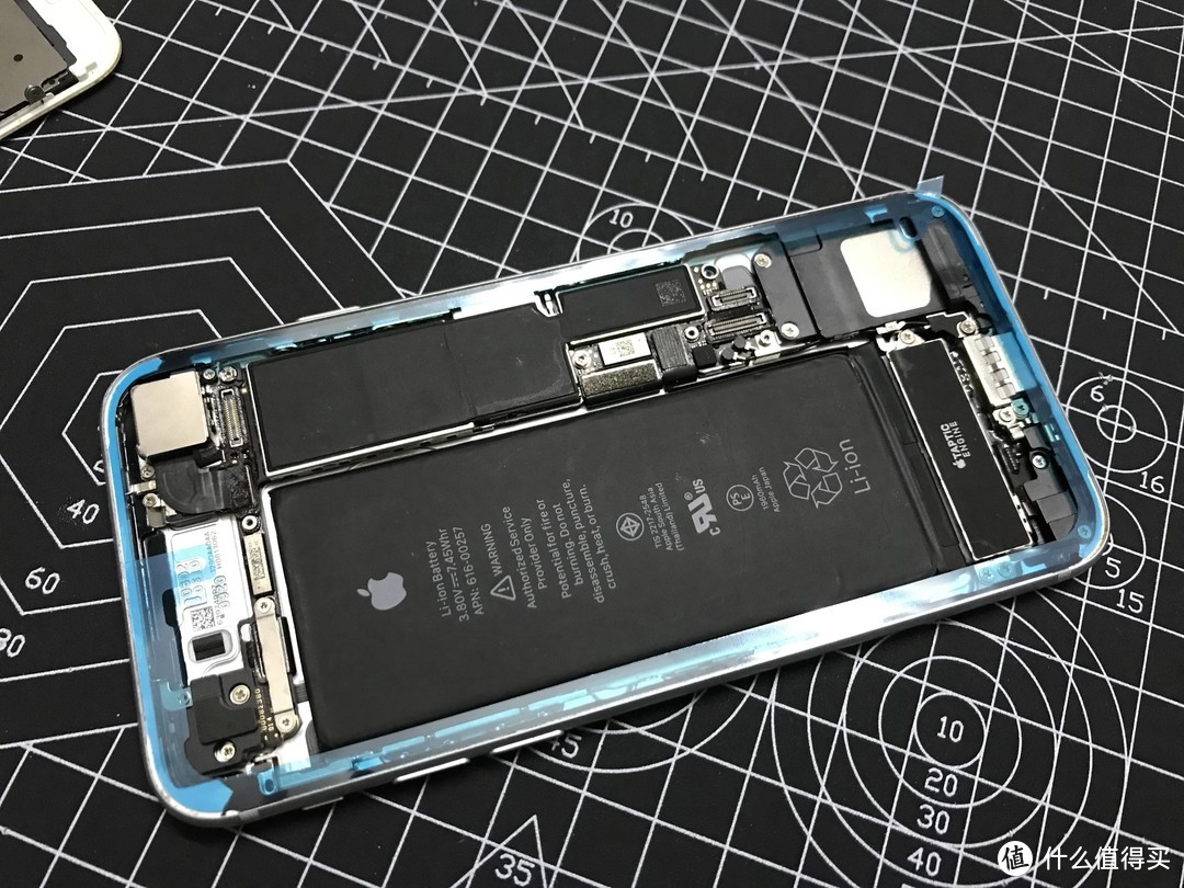 【战到5G普及】iPhone7更换电池记录