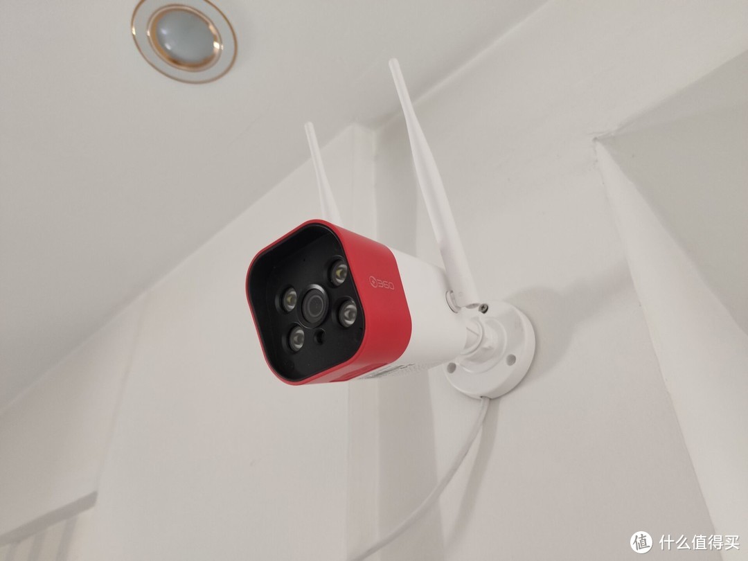 既能安防监视，又能主动防御—360智能摄像机红色警戒版