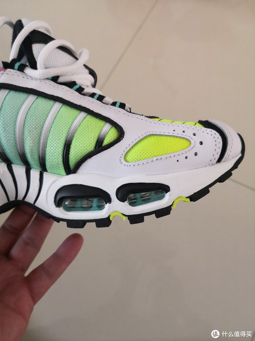 nike官网情人节特惠入手AIR MAX TAILWIND 简单开箱