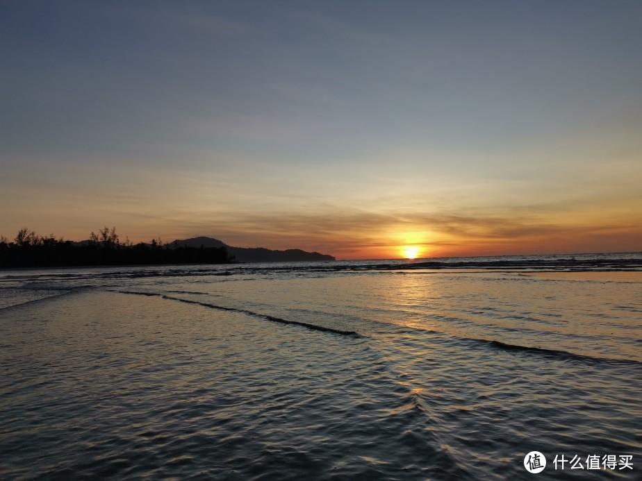 乘快递来到白沙湾（海中一个小岛）