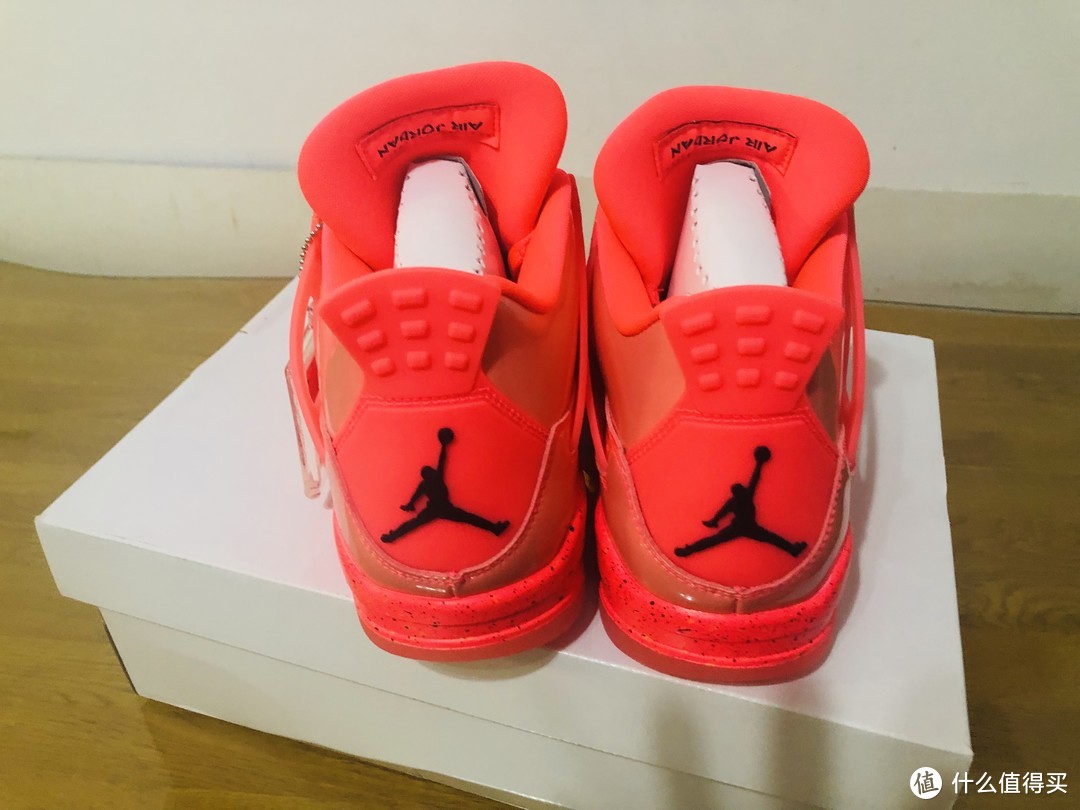 吸睛百分百--AIR JORDAN 4 果冻