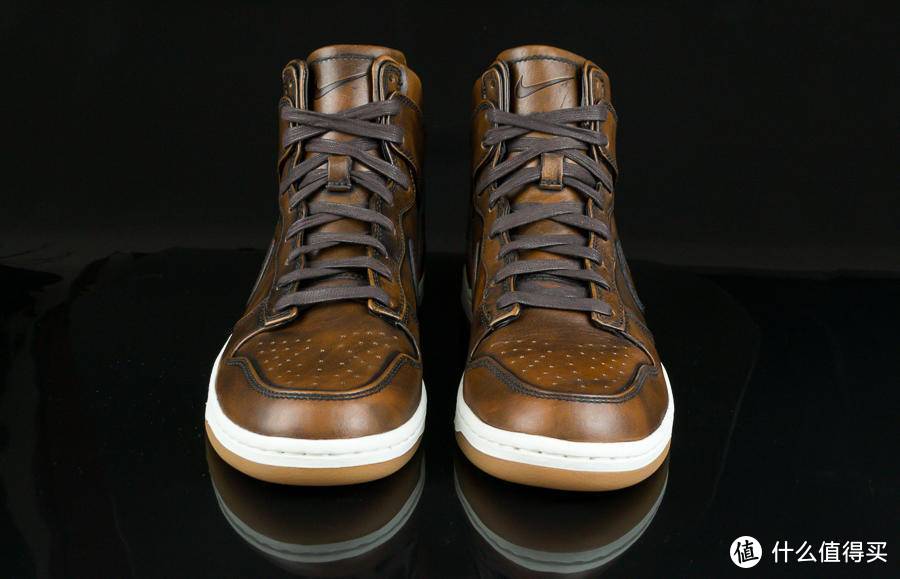 一双很少见很咔叽的Nike——Dunk Lux High Burnishd SP