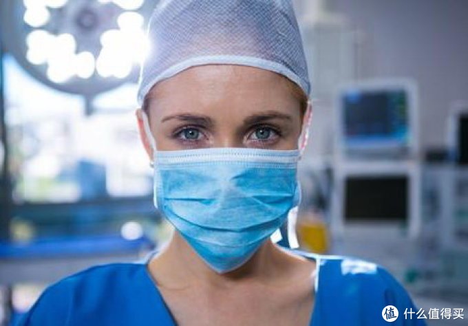 卖脱销的一次性医用口罩是怎么被做出来的,要如何消毒?