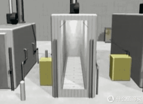 卖脱销的一次性医用口罩是怎么被做出来的,要如何消毒?