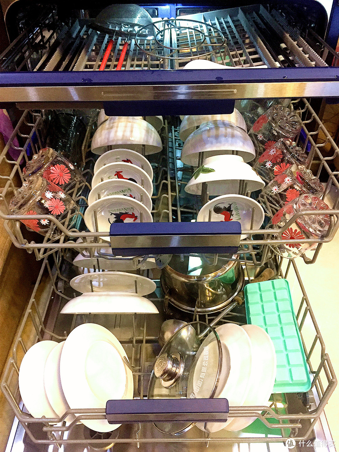 洗碗机真能除菌消毒？“洗烘存一体”的全自动家用洗碗机靠谱吗，实测给你答案！
