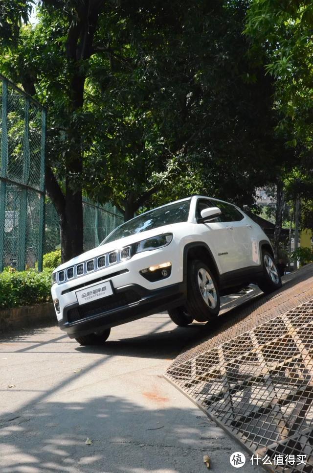 一个忠粉眼中，Jeep 怎样跌入低谷又该如何重振销量