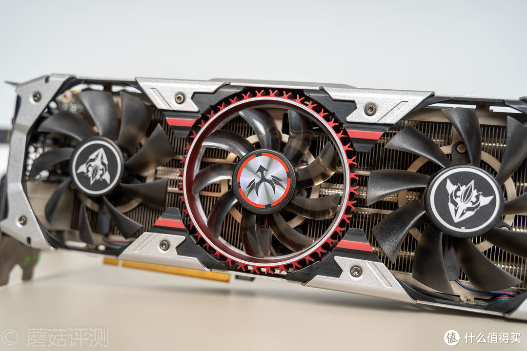 都怪这张1080Ti，阻止我换20系显卡、七彩虹GTX 1080Ti Vulcan AD显卡评测