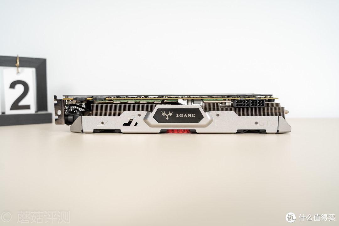 都怪这张1080Ti，阻止我换20系显卡、七彩虹GTX 1080Ti Vulcan AD显卡评测