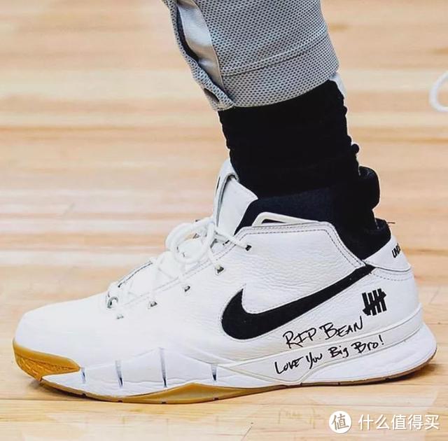 老詹上脚 Kobe 5“Chaos”怀念科比