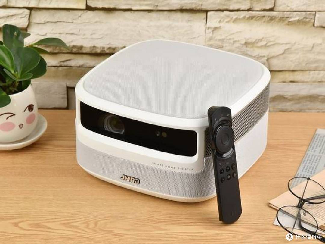 值无不言192期：看懂参数、认清猫腻：投影仪选购指南及26款热销机型推荐