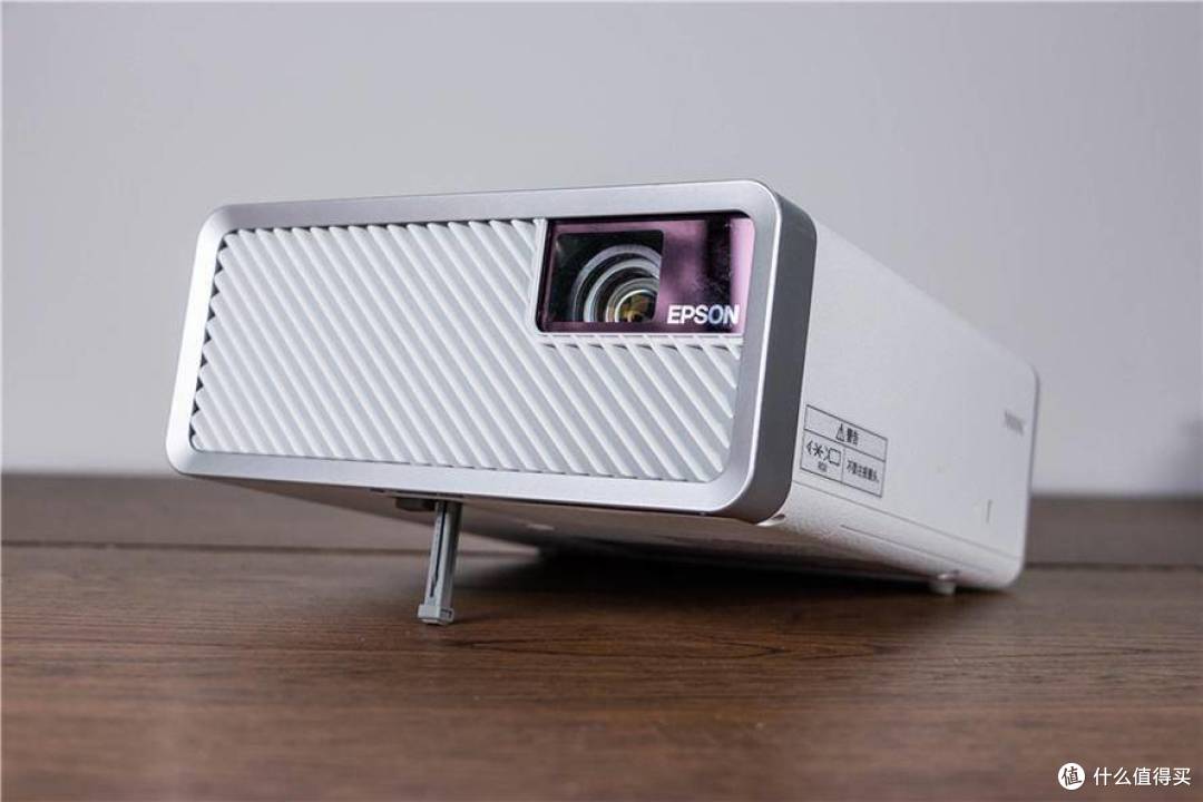 值无不言192期：看懂参数、认清猫腻：投影仪选购指南及26款热销机型推荐