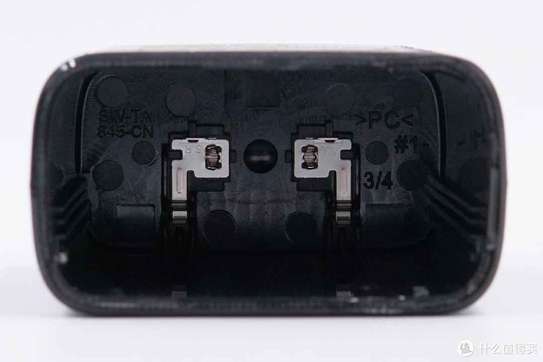 拆解报告：SAMSUNG三星原装45W USB PD快充充电器EP-TA845（国行版）