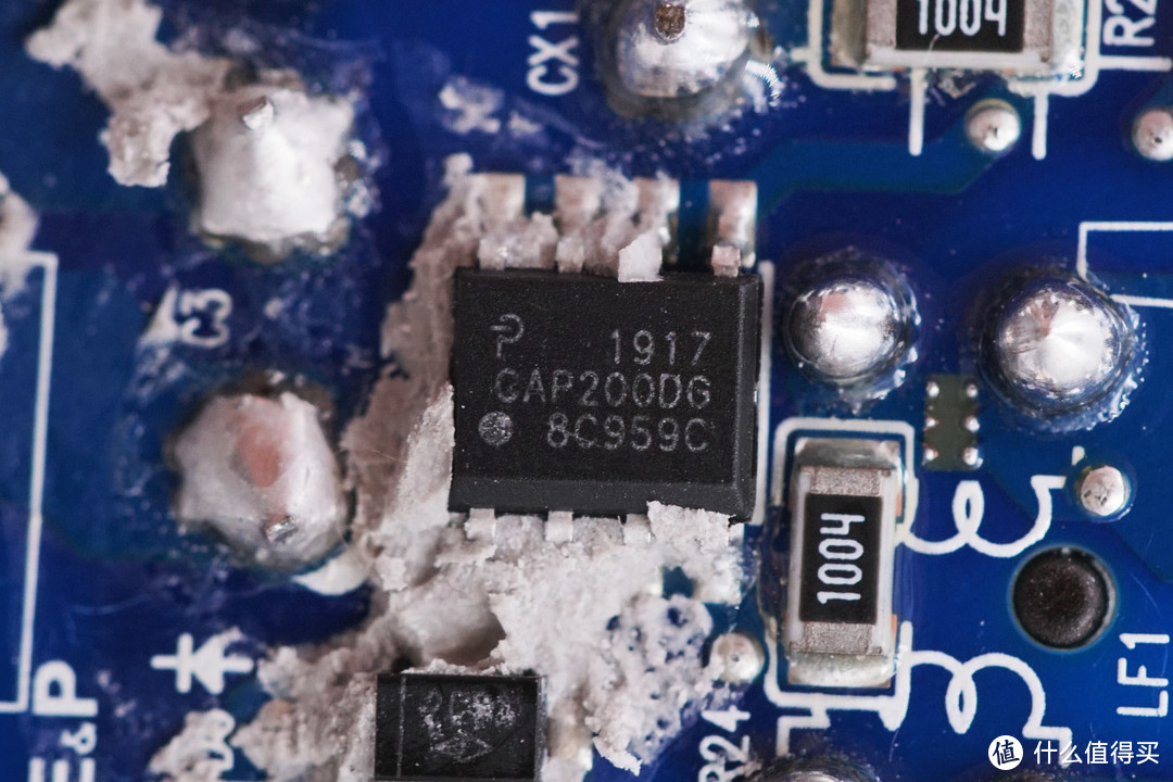 拆解报告：SAMSUNG三星原装45W USB PD快充充电器EP-TA845（国行版）