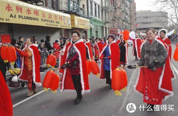 纽约平常去哪些景点玩，跨年又该去哪里，帝国大厦和自由女神像你会怎么选