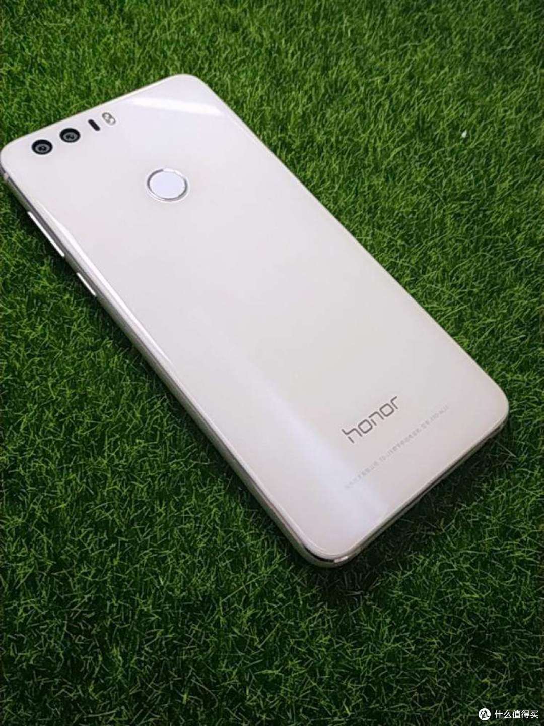 旧的发布会篇一美的与众不同时隔4年荣耀8简评