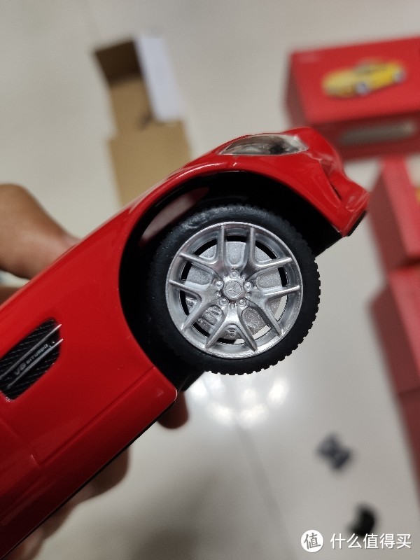 一口气整了四辆小奔驰:星辉 奔驰AMG GT 1:24遥控车跑车玩具车