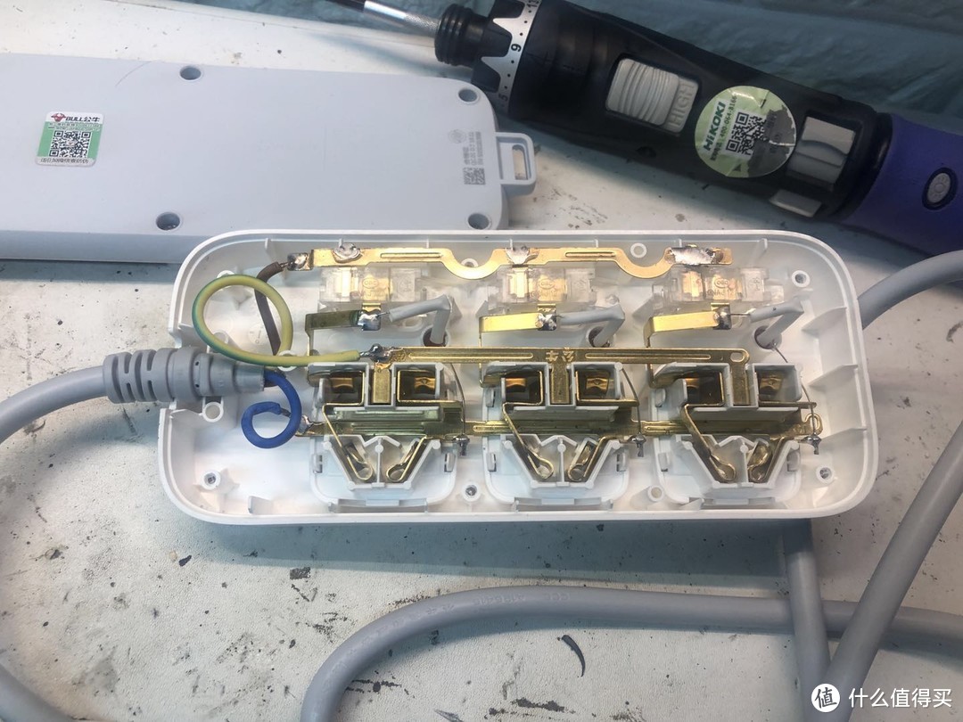 公牛02新国标02排插02拖线板02插座02三脚改二插脚排插