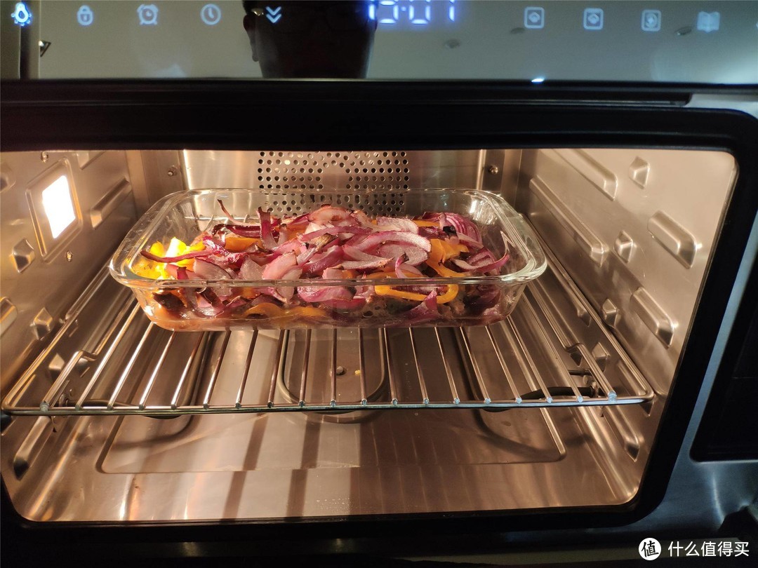 家庭煮妇给你演示，在家怎么用专业级蒸烤箱做菜！