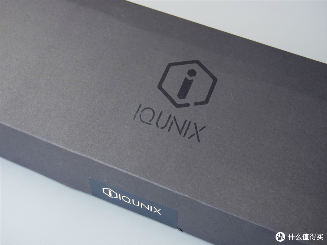 铝厂初体验——iQunix F60 蓝牙机械键盘