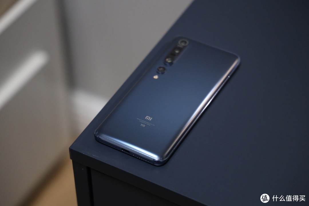 小米旗舰新机，小米10与小米10Pro，二者有多大区别？