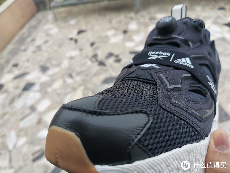 锐步、阿迪联名INSTA PUMP FURY BOOST开箱