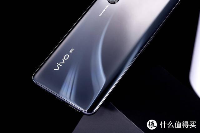 绝美颜值+60倍超级变焦：vivo X30 Pro亮点解析