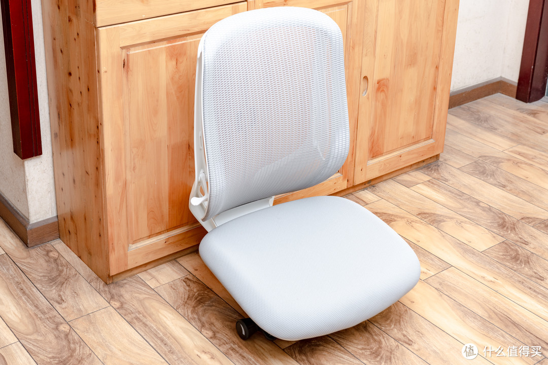 七千元的 Okamura 冈村 sylphy 人体工学椅是种怎样的体验？