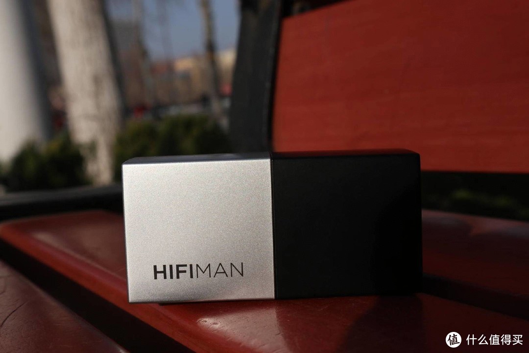 颜值担当 性价比出众 HIFIMAN TWS600A 真无线蓝牙耳机的首选。