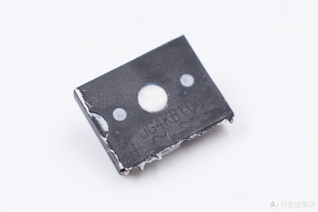 拆解报告：ANKER安克4 USB-A口六位美规插线板A2764