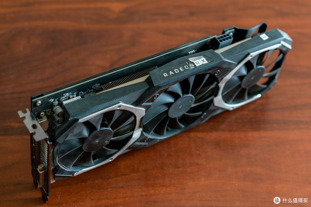 amd矿卡日记:和蓝宝石的超白金相比,这块二手rx580矿卡个头太大了