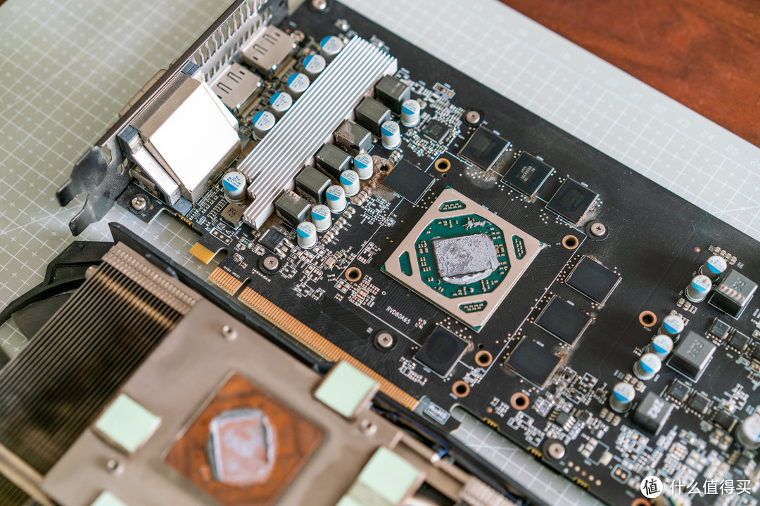 矿卡频率、功耗墙的硬件保障之一：GPU核心6相供电