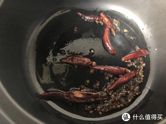 砂锅版干锅基围虾，香辣美味，一看就会