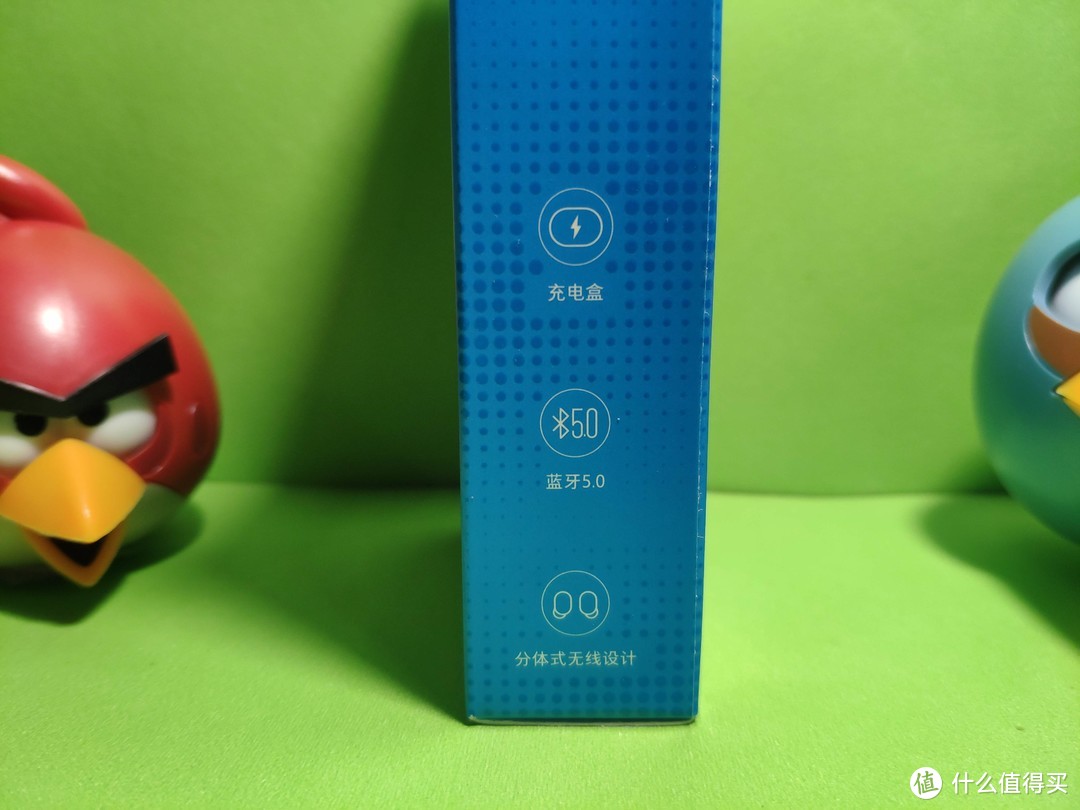 轻便小巧、佩戴舒适—Redmi AirDots真无线蓝牙耳机评测