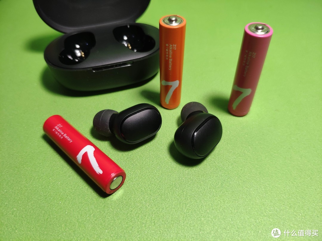 轻便小巧、佩戴舒适—Redmi AirDots真无线蓝牙耳机评测