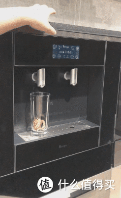 【评测干货】超全的嵌入式饮水机开箱体验，小厨房也能提高幸福感！