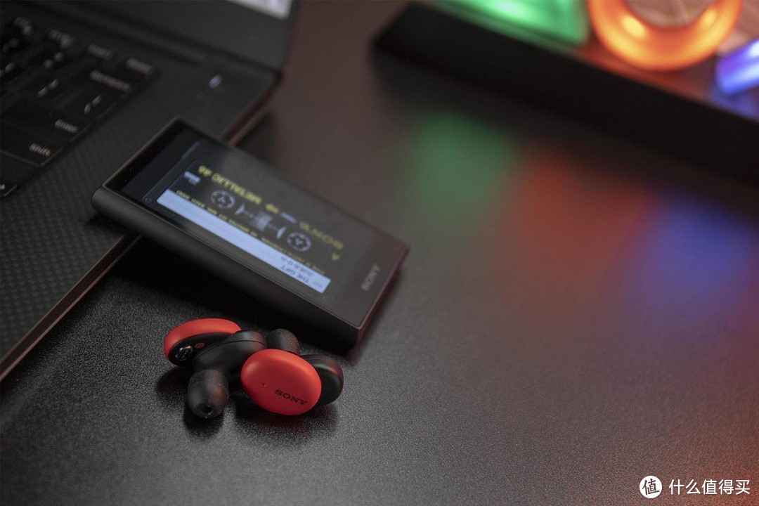 配色有惊喜 潮人TWS耳机首选索尼 WF-H800体验