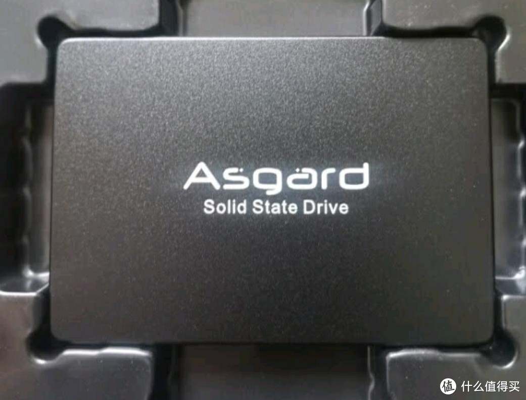 如何用阿斯加特AS 500G SSD，打造一个高速的移动硬盘