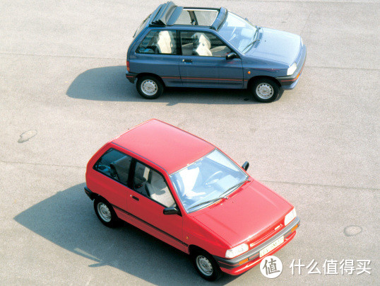 festiva1988年-1991年:第一代福特首先以马自达121之名外销的是第二代
