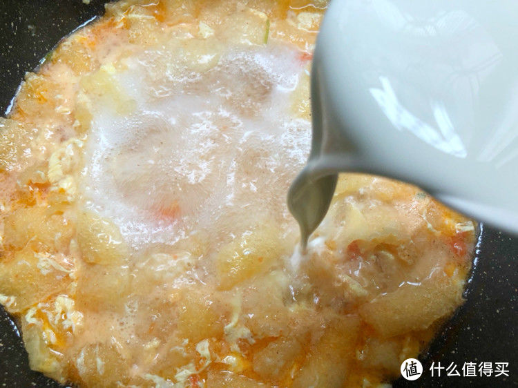 3分钟教你做最家常的酸辣汤，暖心暖胃又好喝，一顿3碗不够喝！