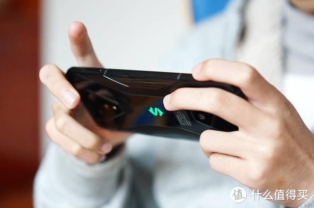 5000+长评：腾讯黑鲨游戏手机3深度评测