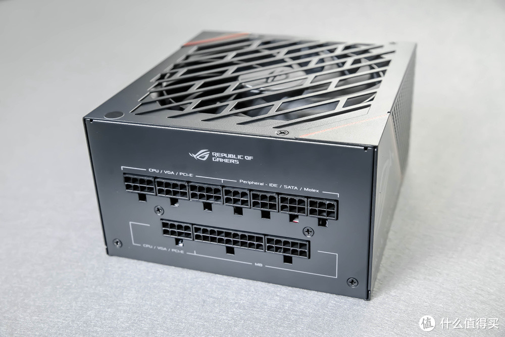 金牌全模组加持,rogstrix 750w雷鹰电源抛开信仰也值得玩家入手