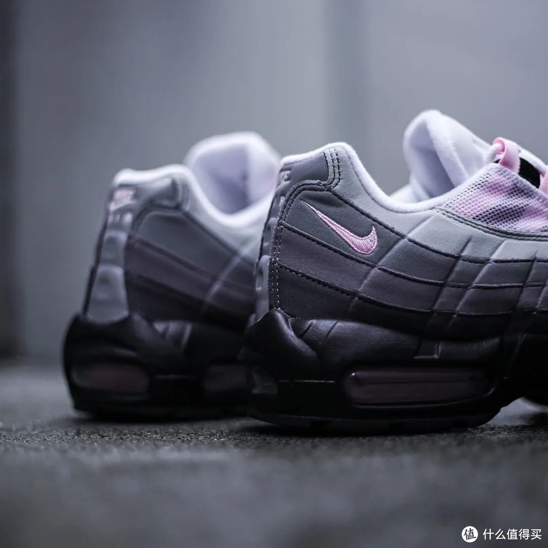 Atmos - Nike Air Max 95 PRM 黑灰-粉