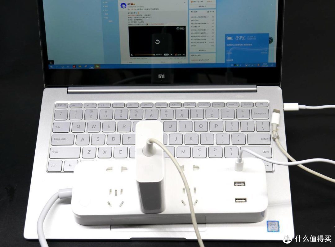 自带65W USB-C接口，ZMI六位延长线插座，安全简约真实用